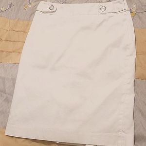 Darling Knee-Length White Skirt